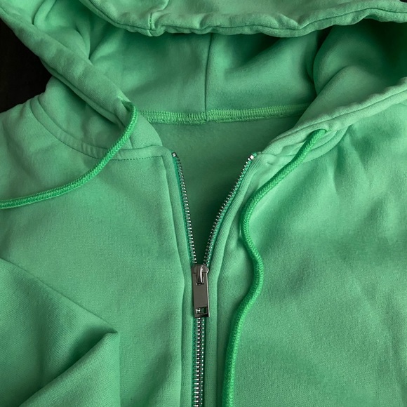 Solid Round Neck Long Sleeved Hooded Zipper Cardigan Sweater - Picture 3 of 6